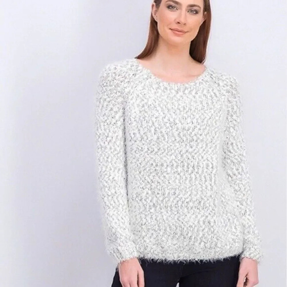 Buffalo David Bitton‎ Women’s Soft White Gray Thick Eyelash Knit Sweater Small - Picture 7 of 7